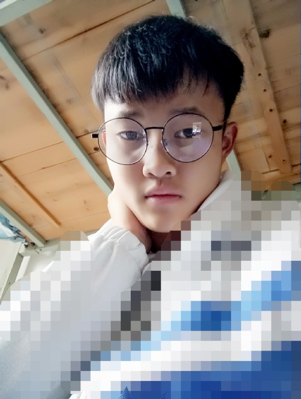 小鱼鱼的第一张照片--贵州认干亲服务网