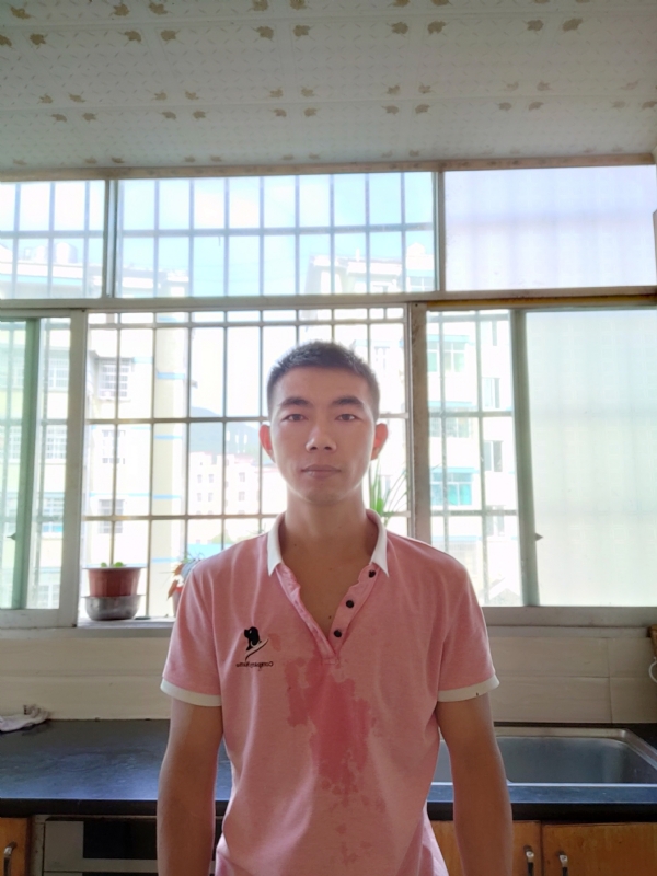 破晓依然的第一张照片--贵州认干亲服务网