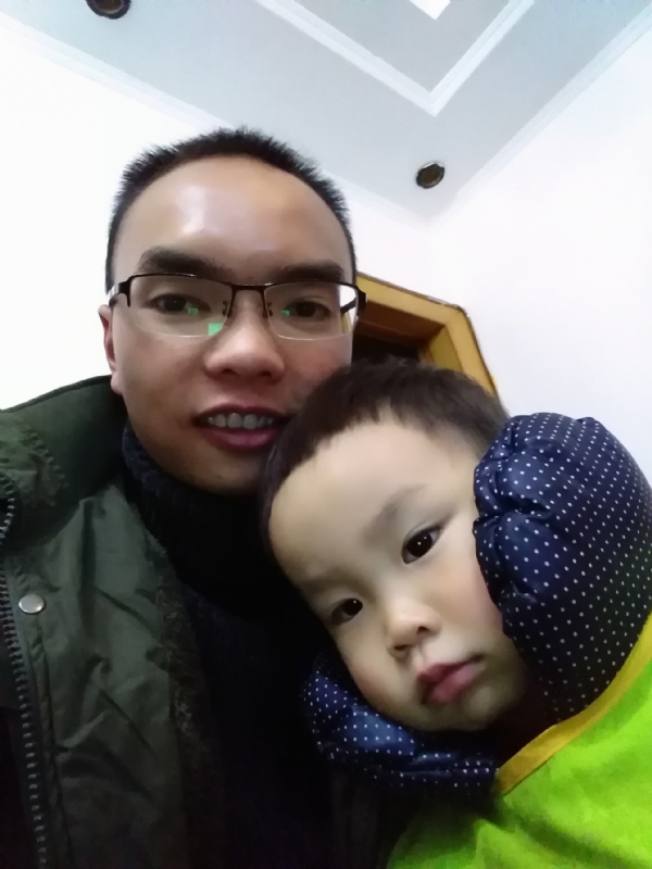 123木头人的第一张照片--贵州认干亲服务网