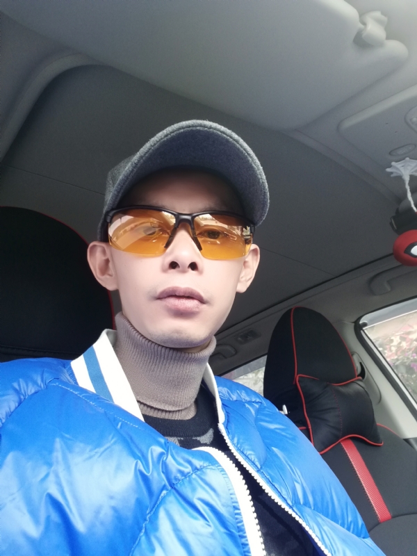 愿得一人心的第一张照片--贵州认干亲服务网