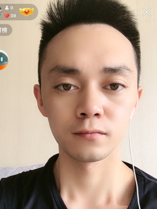 游爽的第一张照片--贵州认干亲服务网