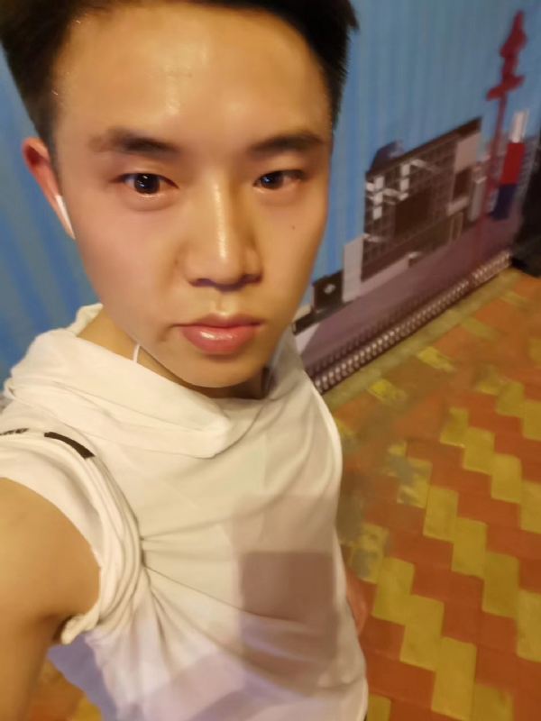 小雷的第三张照片--贵州认干亲服务网