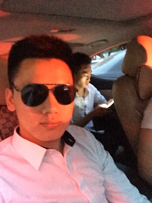 哎迩的第一张照片--贵州认干亲服务网