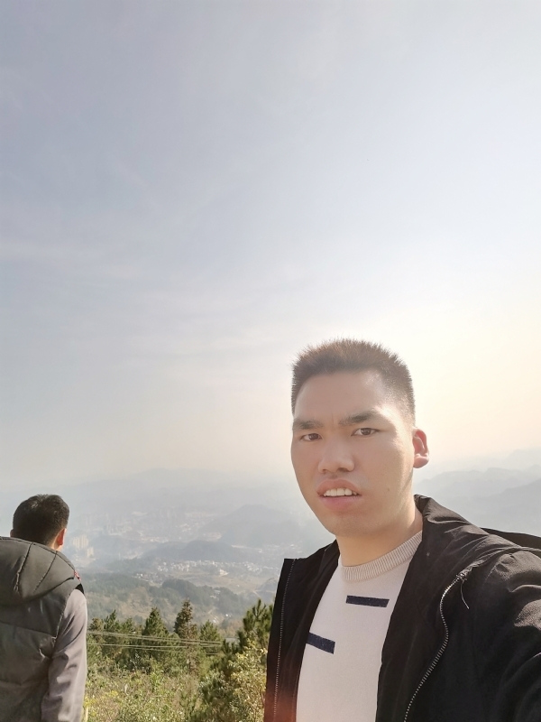 小学生的第二张照片--贵州认干亲服务网