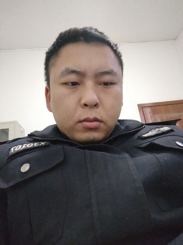 好纠结的第二张照片--贵州认干亲服务网