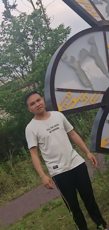 愉快的阳光的第一张照片--贵州认干亲服务网