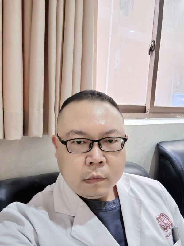 付强的第一张照片--贵州认干亲服务网