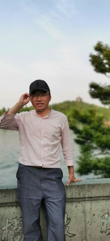 大叔有点忙的第三张照片--贵州认干亲服务网