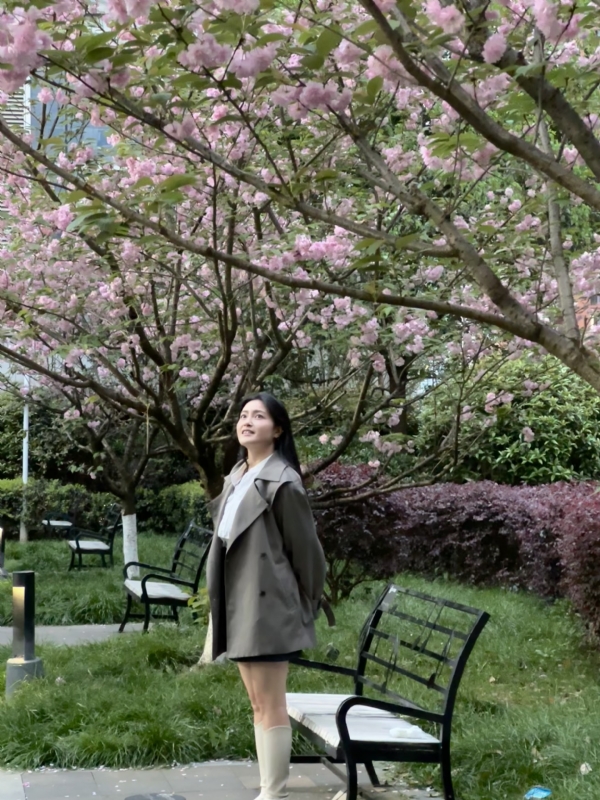 方方方的第二张照片--贵州认干亲服务网